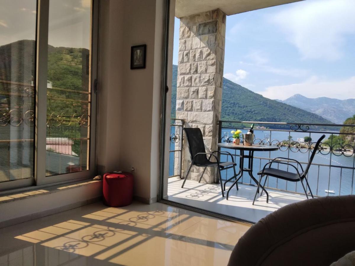 Apartment Galina Tivat Buitenkant foto